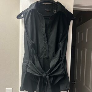 New York & Company Black Sleeveless Tie-Front Blouse